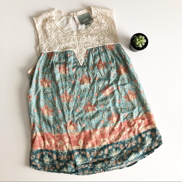 Anthropologie Tops - MAEVE by Anthropologie floral crochet tank top XS